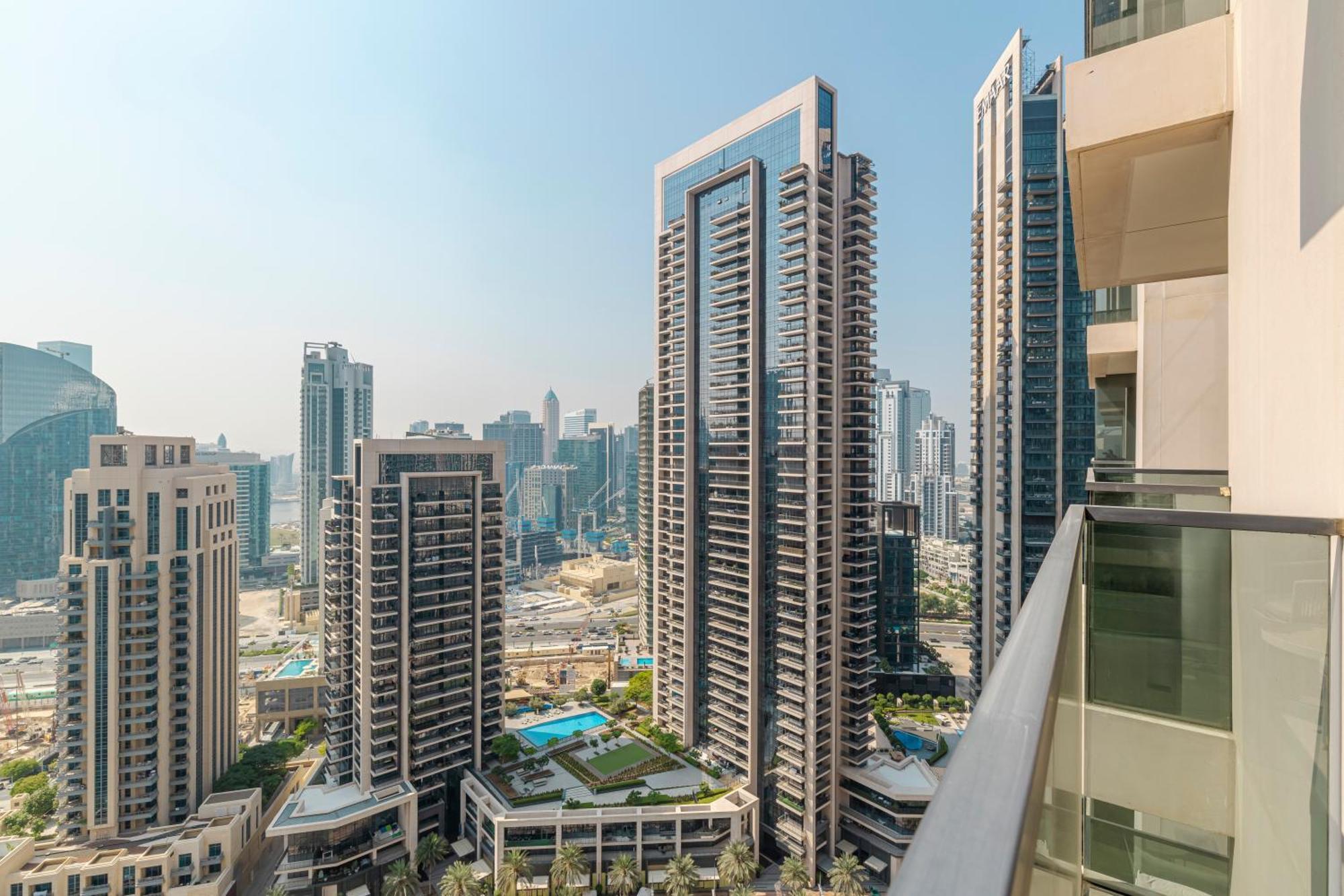 1br Act One Act Two T2 View Downtown Dubai
